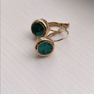 Beautiful Turqoise/Gold handmade earrings